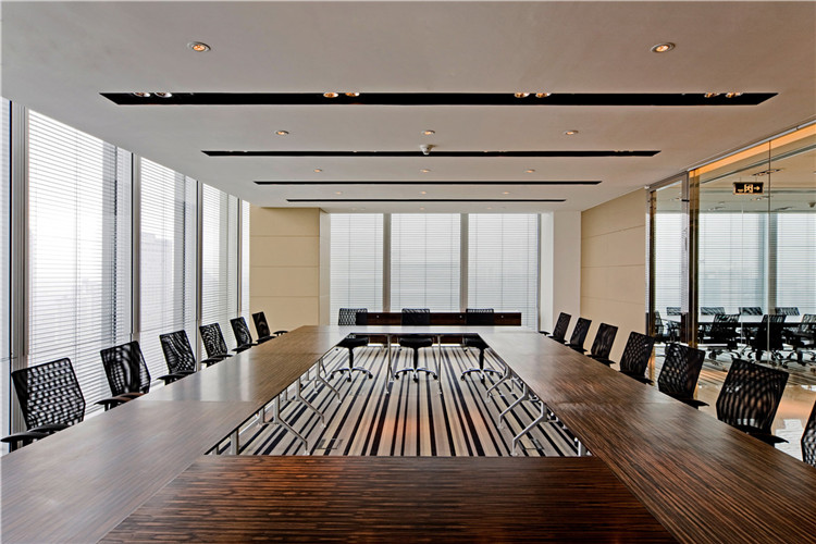 现代风格办公室会议室设计方案