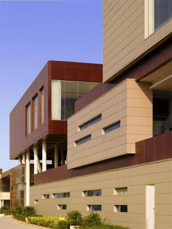 印度Glycols公司总部大楼外观设计