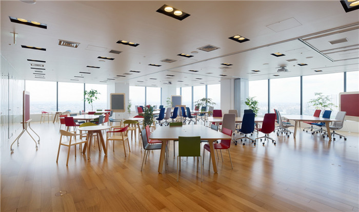 日本涩谷某办公室空间设计