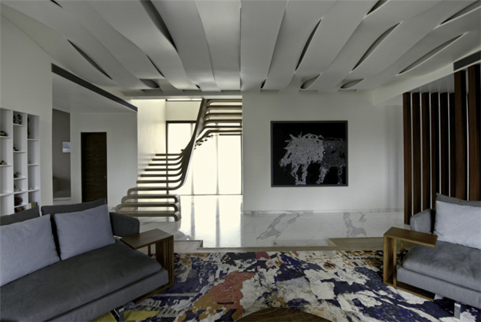 设计感超强的国外三代同堂优秀别墅室内设计案例