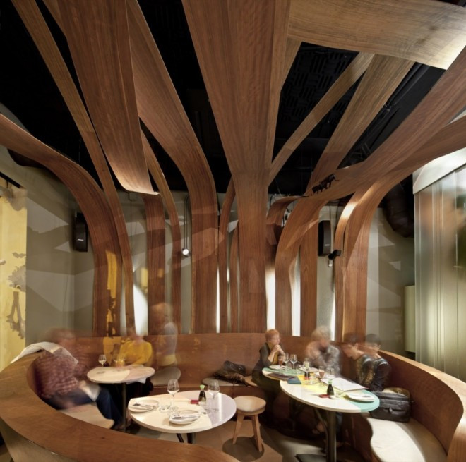 巴塞罗那lkibana Paral餐厅卡座区设计