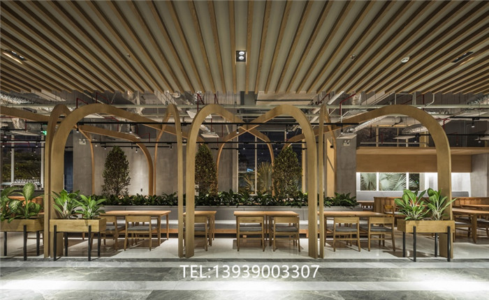 郑州餐厅设计公司推荐国外绿色环保披萨店设计方案