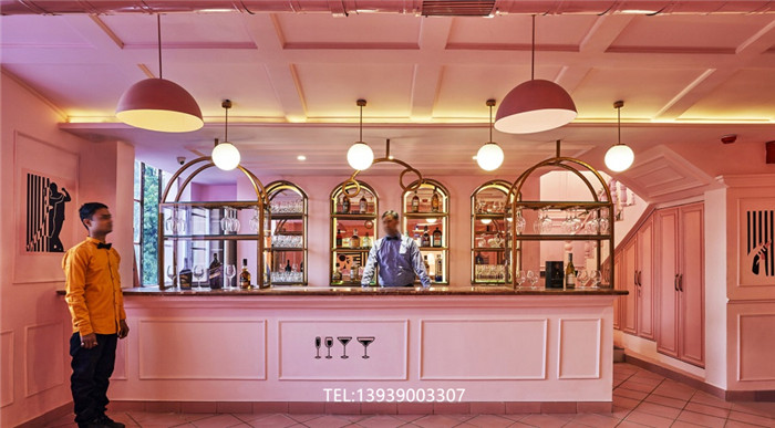 郑州专业餐饮装修公司推荐粉红斑马主题餐厅设计案例