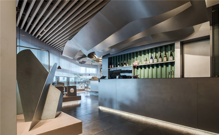 以云为主题创意寿司大高级料理餐厅设计案例