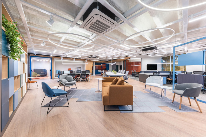 郑州勃朗设计分享办公家具公司展厅兼办公设计方案