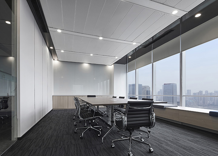 现代极简风重庆小米金融办公会议室设计方案