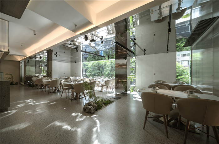 郑州餐厅装修设计公司分享自然清新茶餐厅设计案例