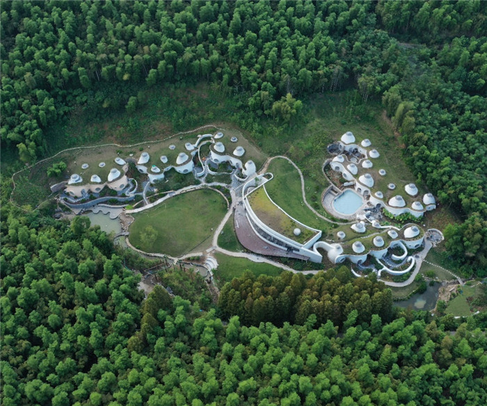 绿色平衡与可持续运营   野界度假酒店设计赏析