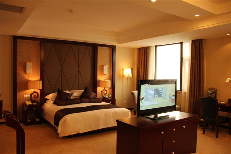 天贵中州国际五星级度假酒店商务套房卧室设计效果图