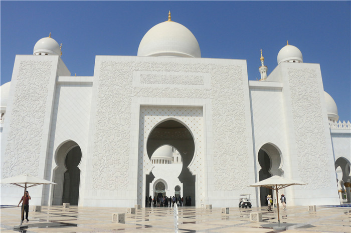 阿布扎比大清真寺入口设计