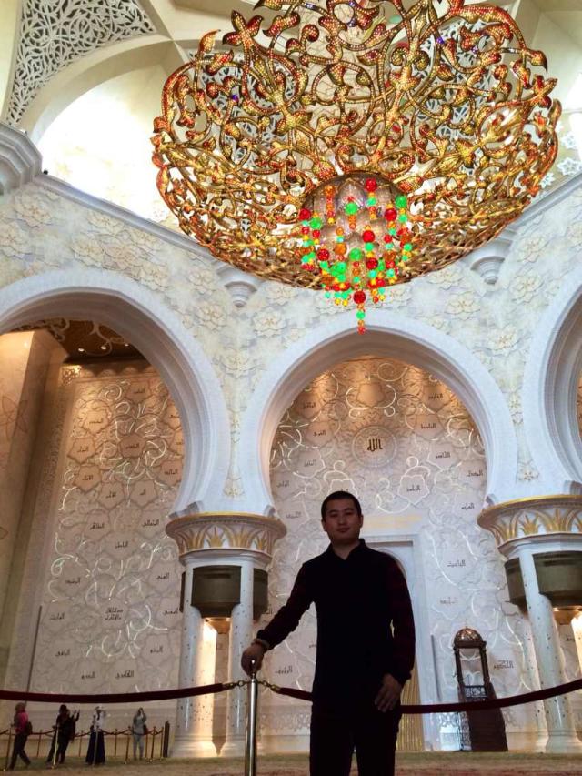 勃朗设计主创游学阿布扎比大清真寺