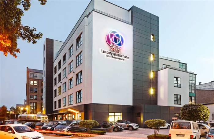 汉堡25小时一号酒店外观设计