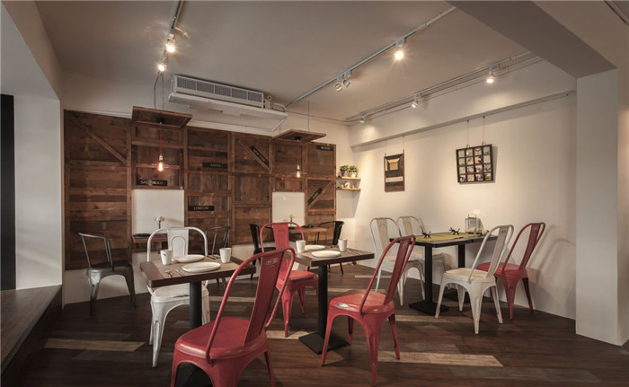转角遇到爱  温朴简约的Loft复古风情咖啡厅设计案例