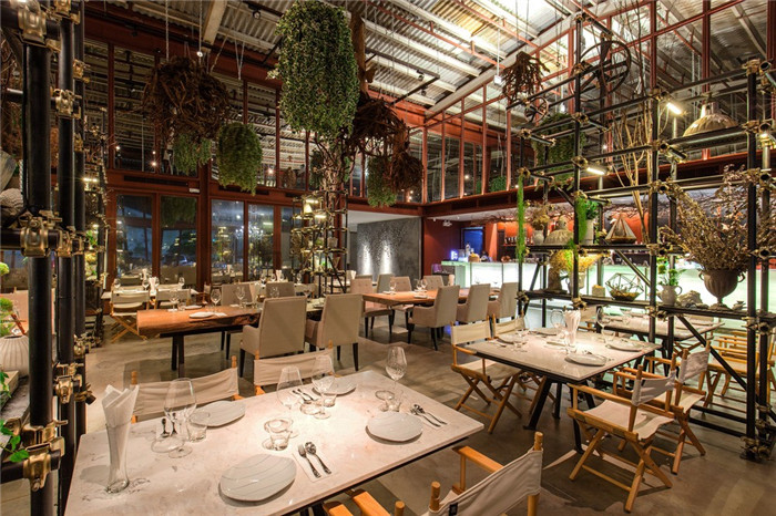 水晶生态球主题餐厅设计效果图