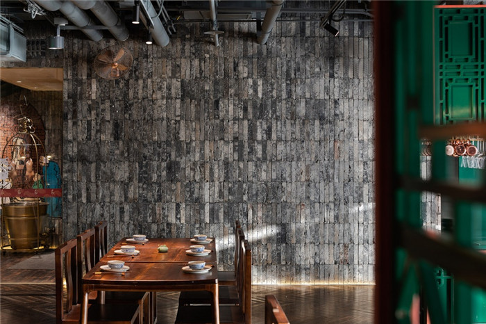 京味儿十足的新中式特色主题餐厅设计实景图