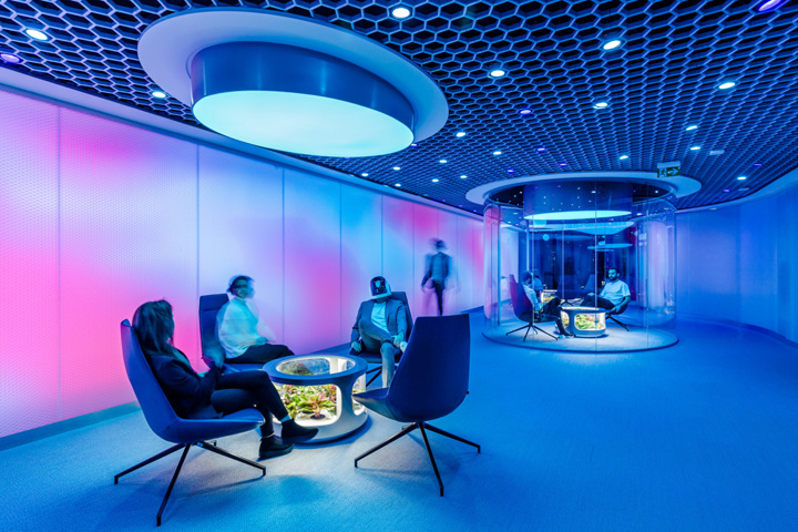 超现代科技公司办公室设计方案  科幻大片既视感 超现代科技公司办公室设计方案  科幻大片既视感