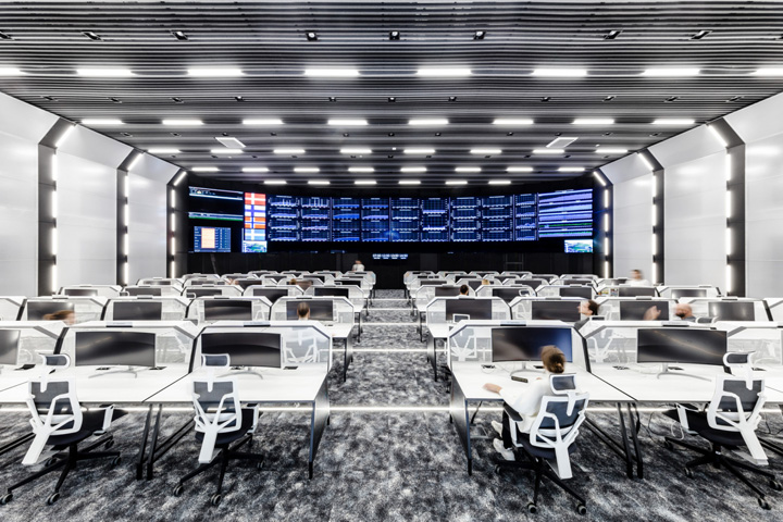 超现代科技公司办公室设计方案  科幻大片既视感 超现代科技公司办公室设计方案  科幻大片既视感