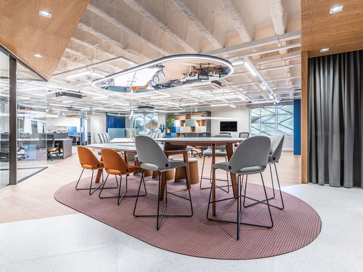 郑州勃朗设计分享办公家具公司展厅兼办公设计方案 郑州勃朗设计分享办公家具公司展厅兼办公设计方案