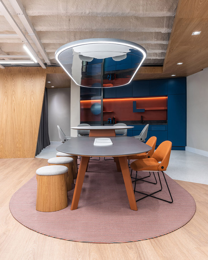 郑州勃朗设计分享办公家具公司展厅兼办公设计方案 郑州勃朗设计分享办公家具公司展厅兼办公设计方案