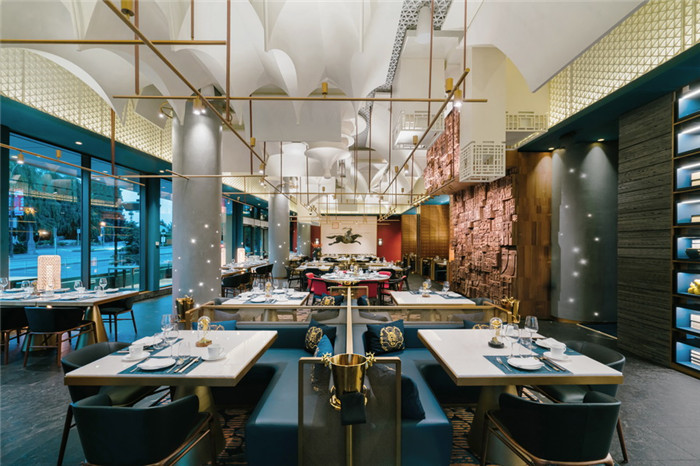 以北京文化为主题的全聚德创意烤鸭餐厅设计案例