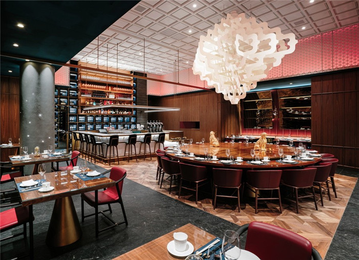 以北京文化为主题的全聚德创意烤鸭店酒吧区设计案例