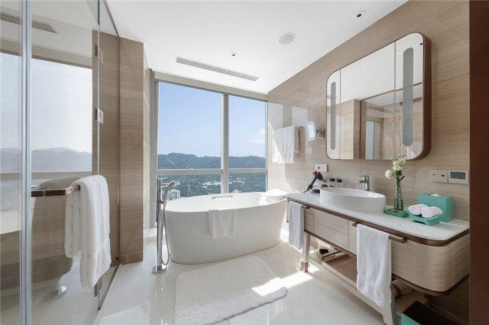江中航行  重庆来福士洲际超五星级奢华酒店客房卫生间设计方案