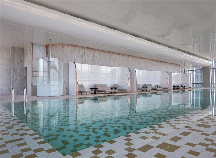 江中航行  重庆来福士洲际超五星级奢华酒店泳池设计方案