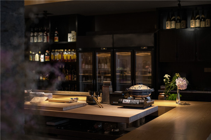 优雅沉静仪式感十足的日式料理餐厅装修设计方案