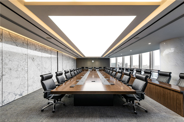 高效简洁大气的工程承包集团总部办公设计方案