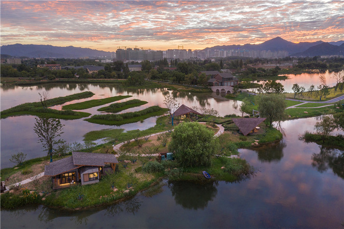 富阳阳陂湖湿地生态度假酒店设计赏析