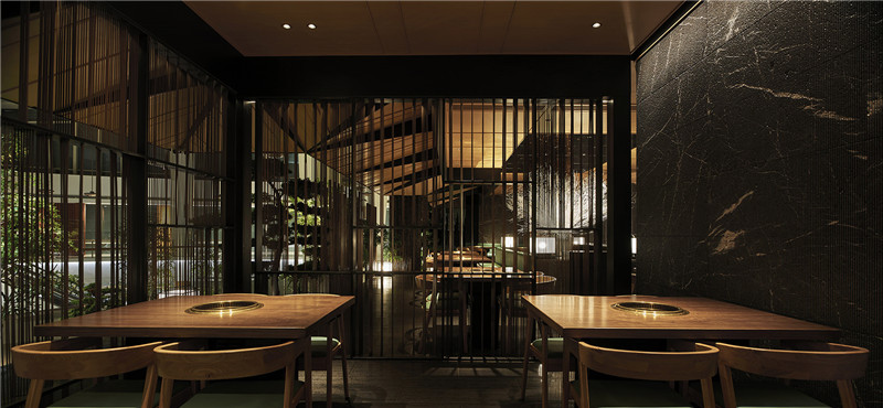 东方园林理念下的上海大無烧肉餐厅设计赏析