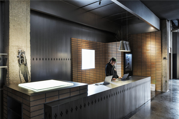 深圳NOA HOTEL  都市工业风精品酒店设计