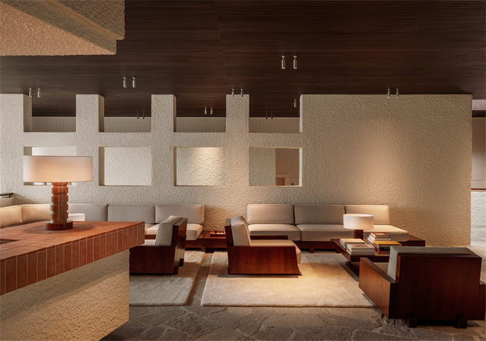 安提布海角海滩精品酒店翻新改造设计案例